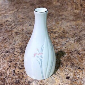 Royal Doulton Impressions Willow Wisp Vase